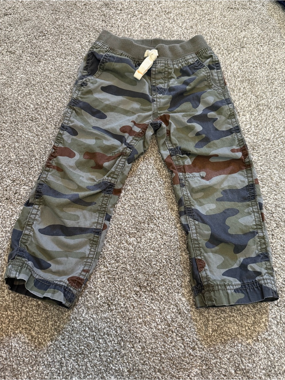 Adorable Carter’s 2T Boys Camo Pants Elastic Tie Waist Drawstring 100% cotton